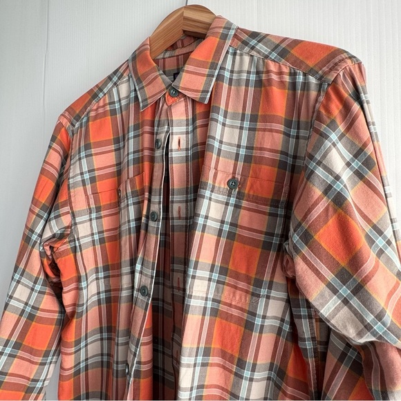 Patagonia Button Down Orange plaid Men's Shirt size small - Picture 3 of 6